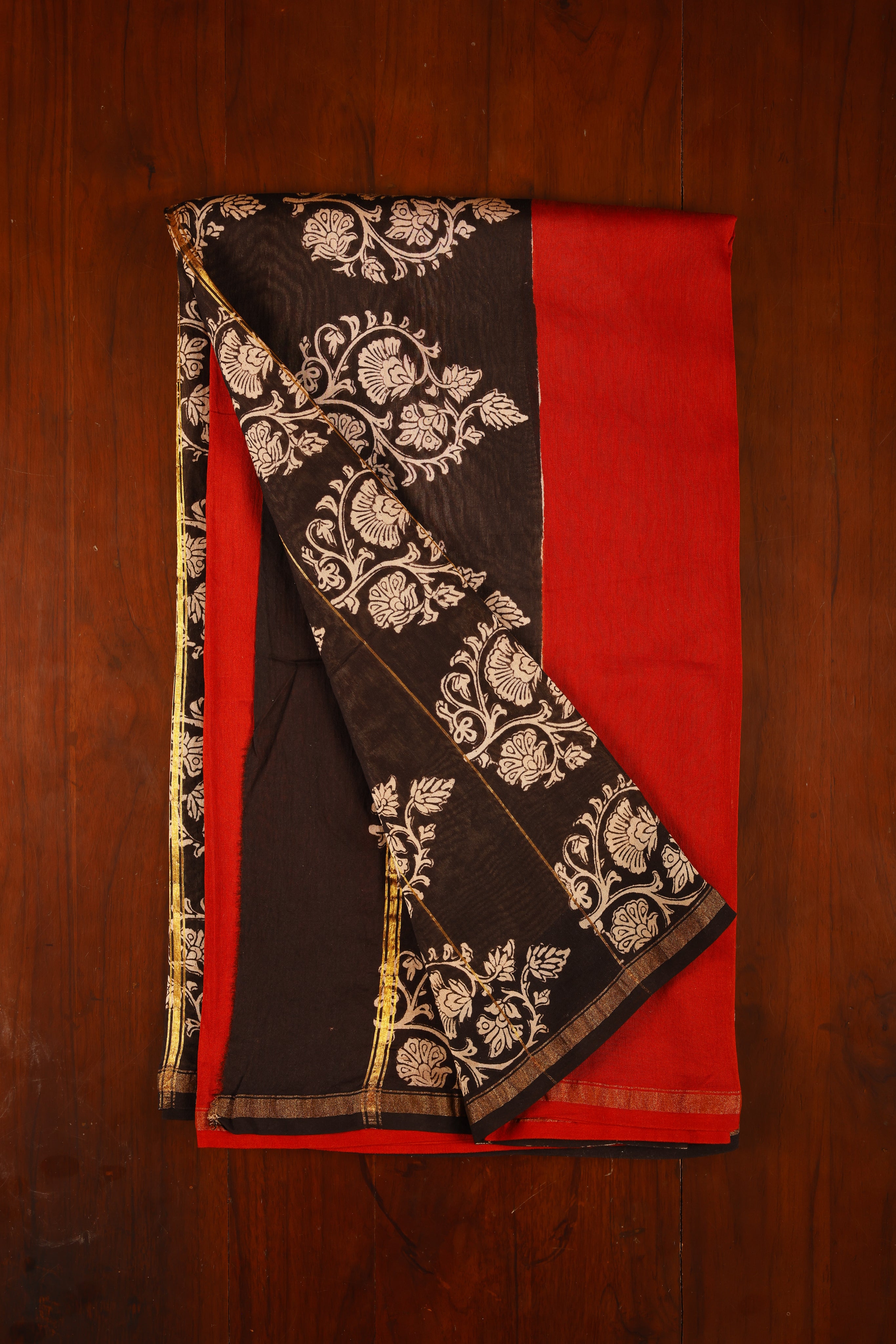 Chanderi Saree - Black & Red