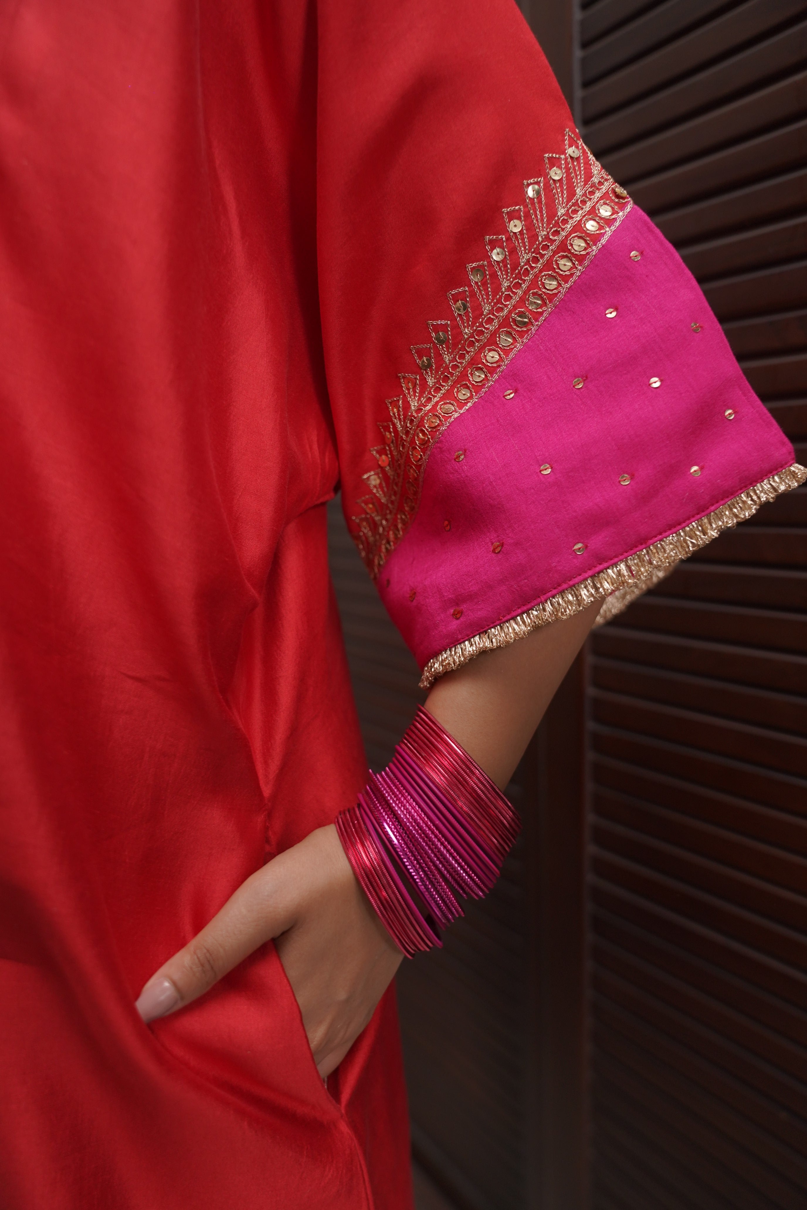 Banno Banarasi Chogga Set